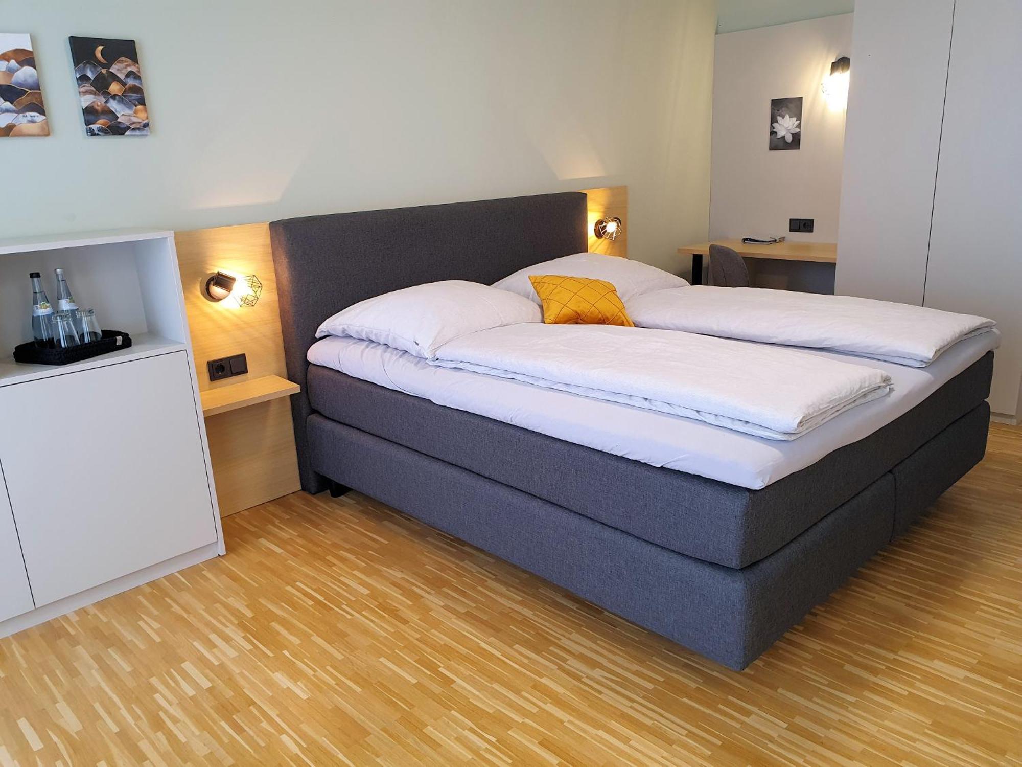 Con4Rent Hotel Kirchheim unter Teck Ngoại thất bức ảnh