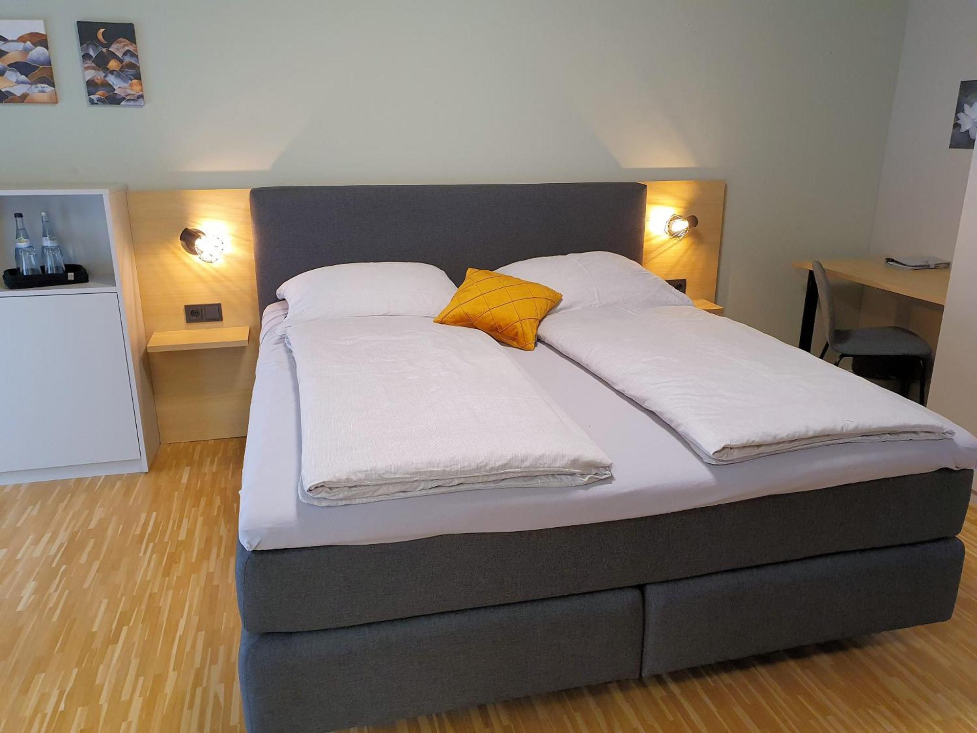 Con4Rent Hotel Kirchheim unter Teck Ngoại thất bức ảnh